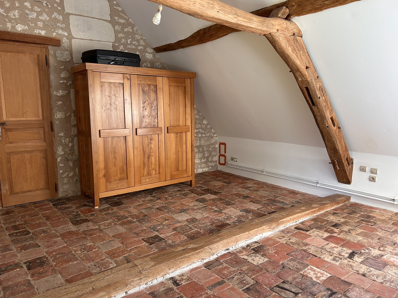 Image_, Propriete, Loches, ref :2150N