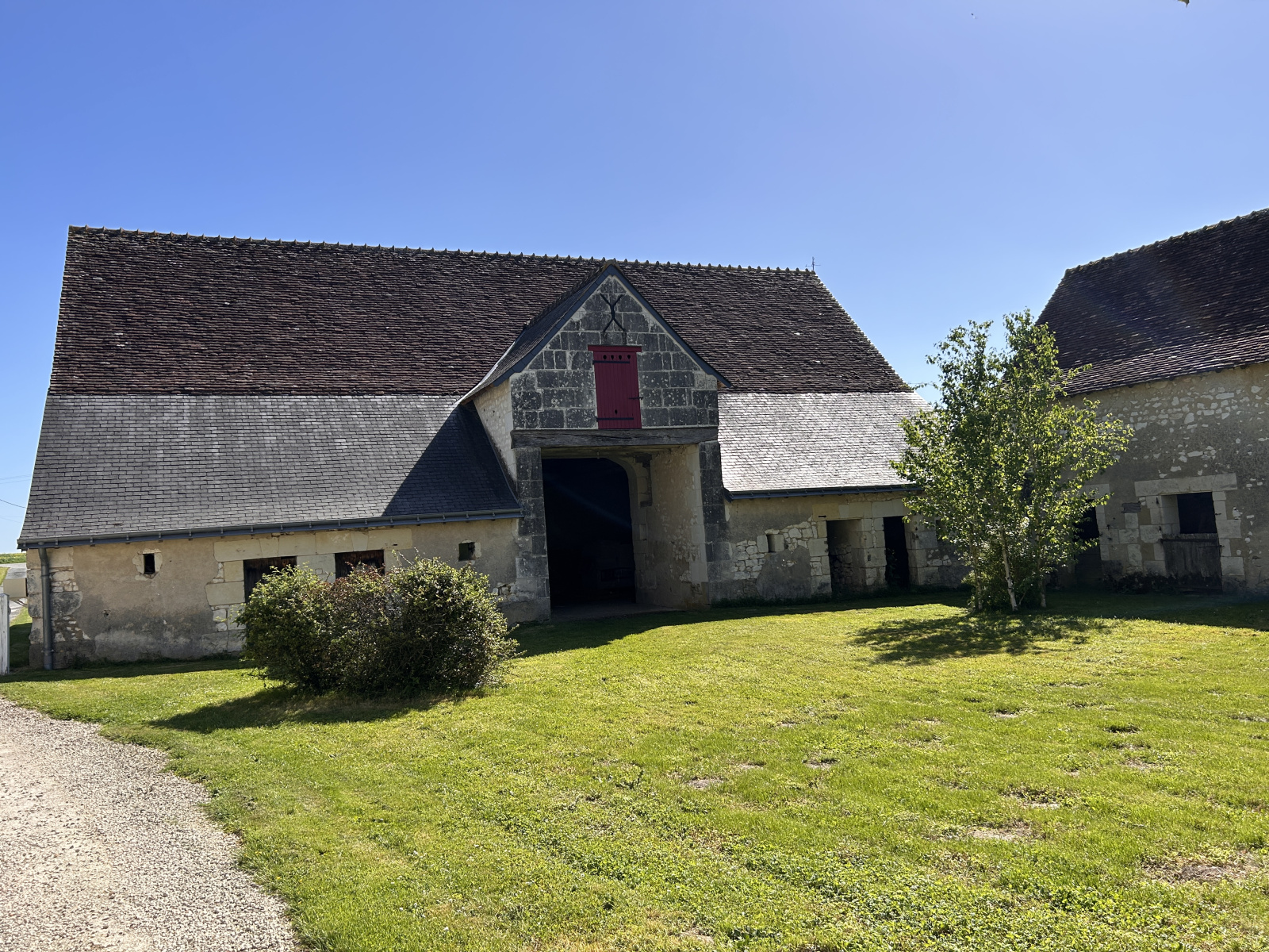 Image_, Propriete, Loches, ref :2150N