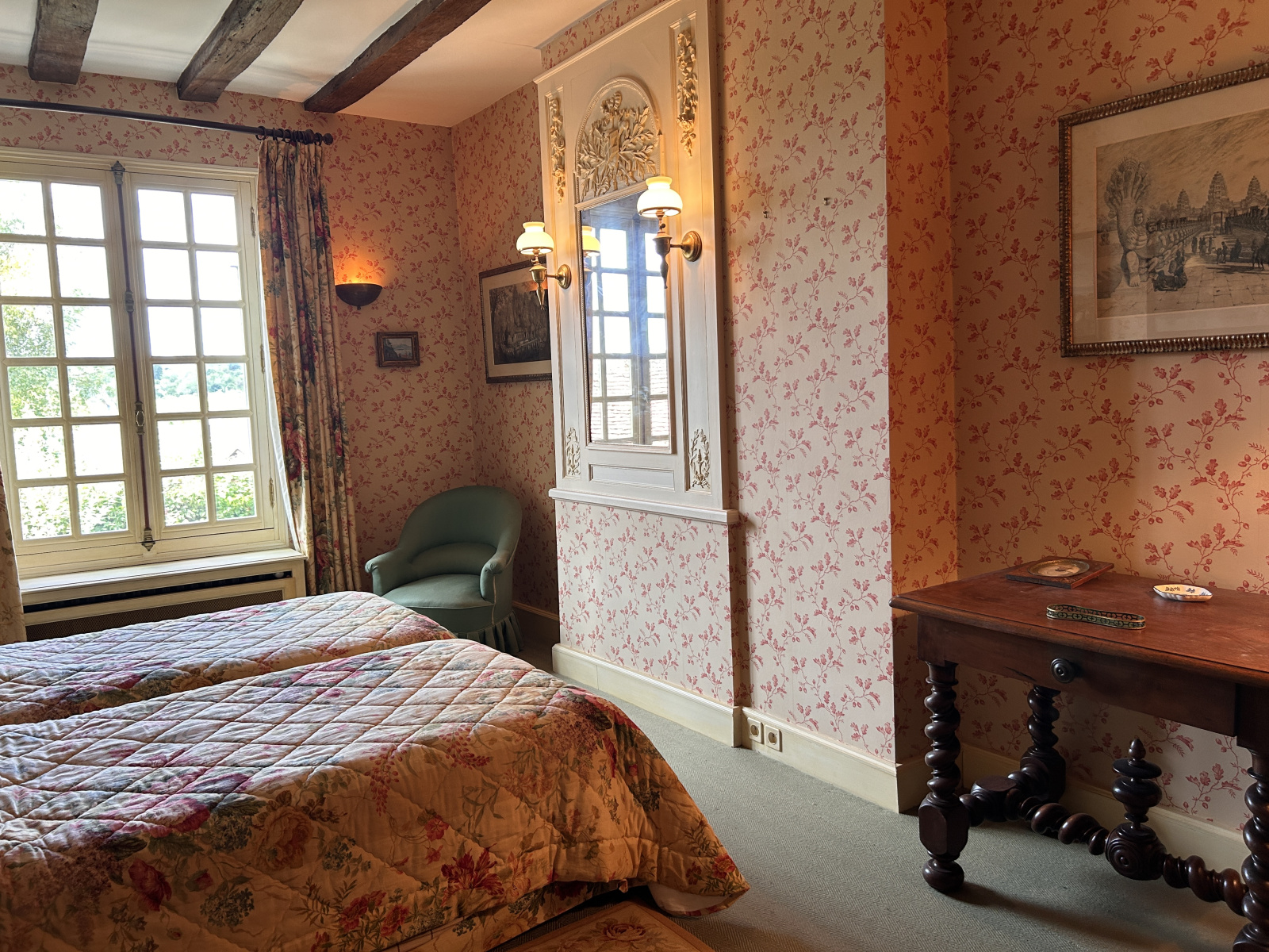 Image_, Propriete, Loches, ref :2168N