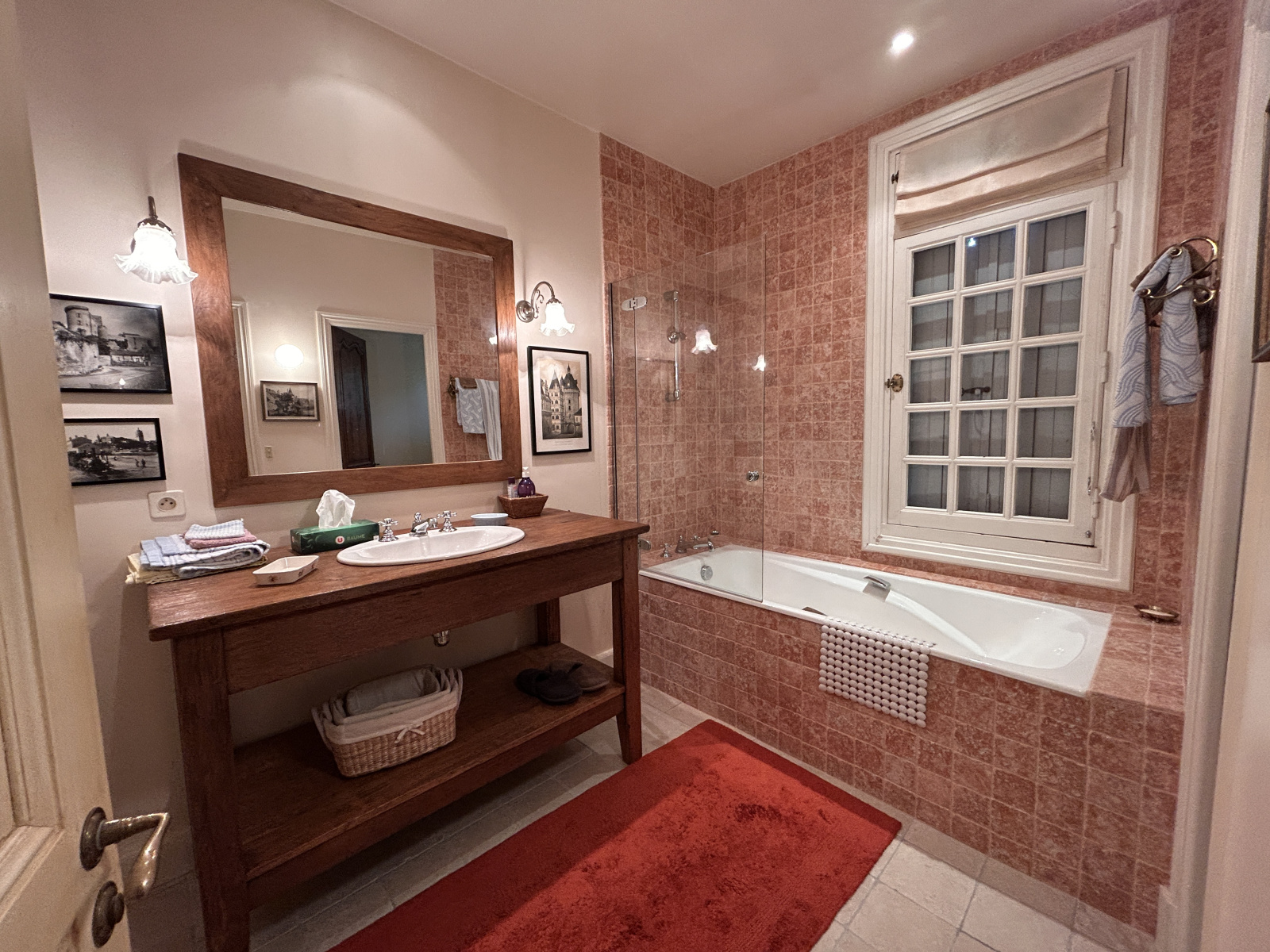 Image_, Propriete, Loches, ref :2168N