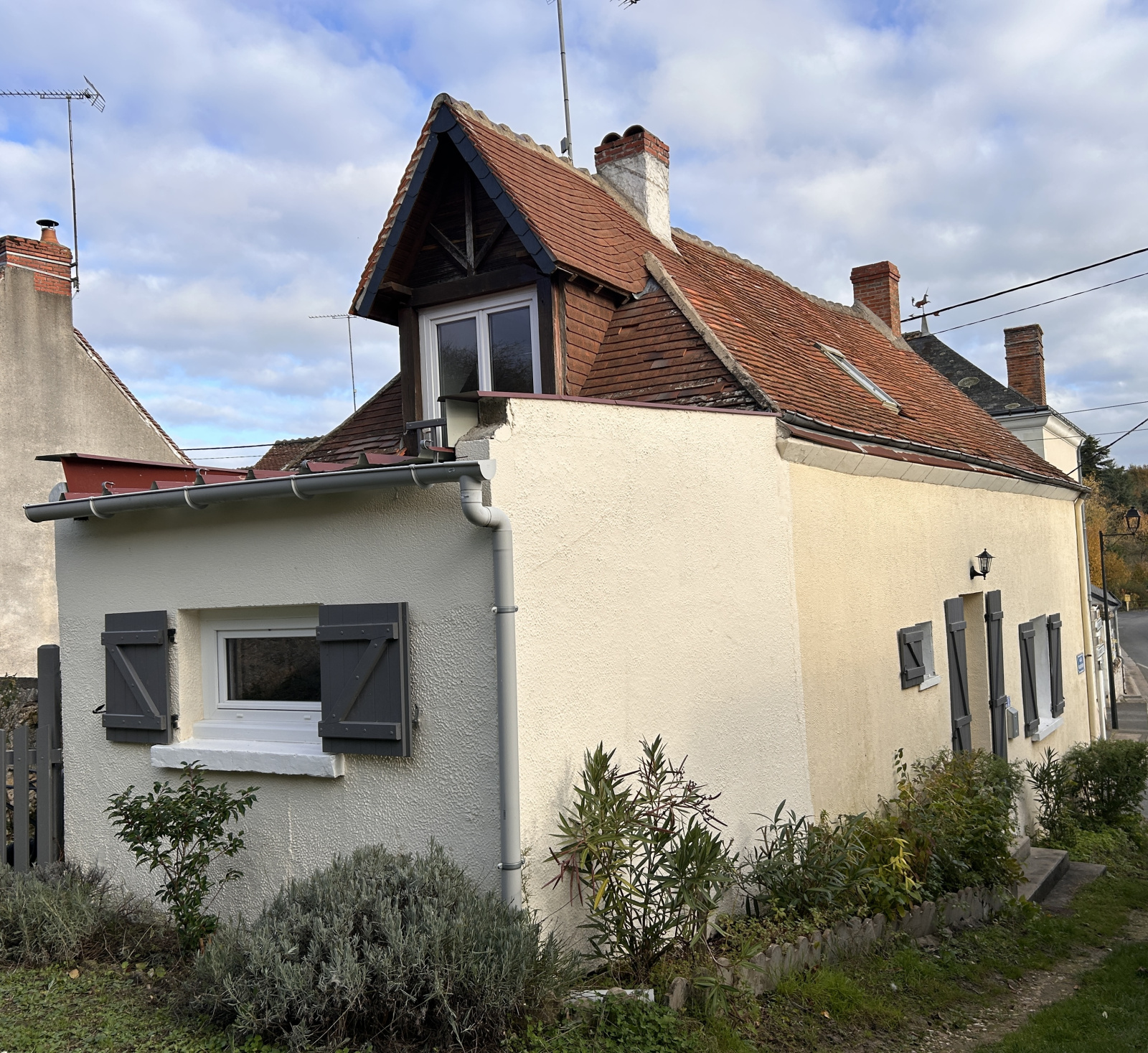 Image_, Maison de village, Saint-Jean-Saint-Germain, ref :2178N